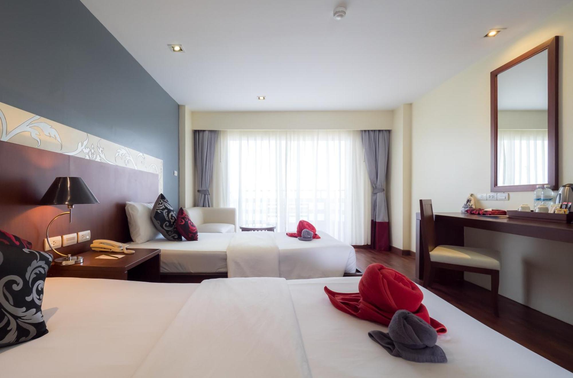 Отель Grand Palace - Sha Extra Plus 4*
